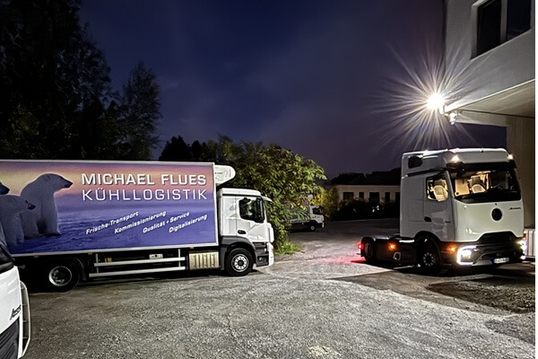 Flues_Kühllogistik_AdBlue tanken actroa pro cabin